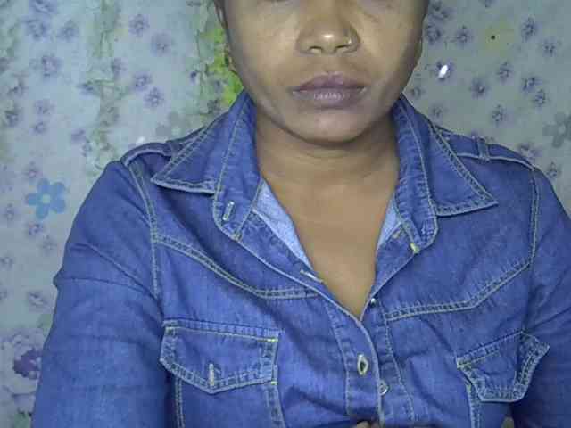 Sexywife1 Live Webcam on BongaCams