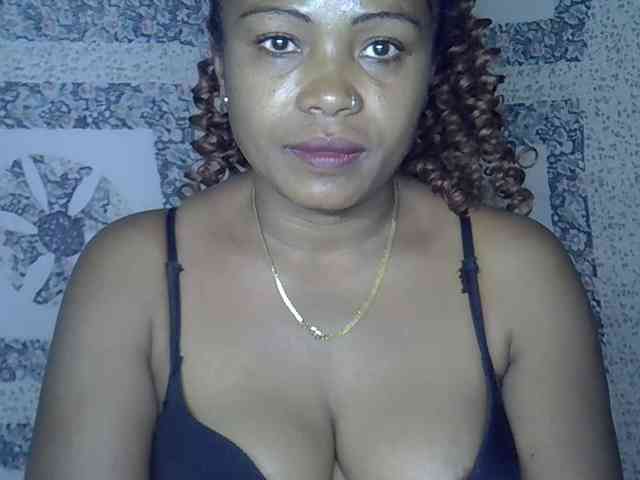 Sexywife1 webcam