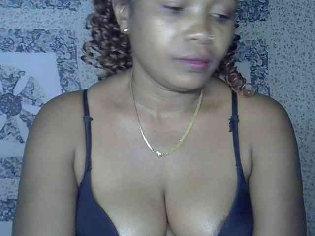 Sexywife1 webcam