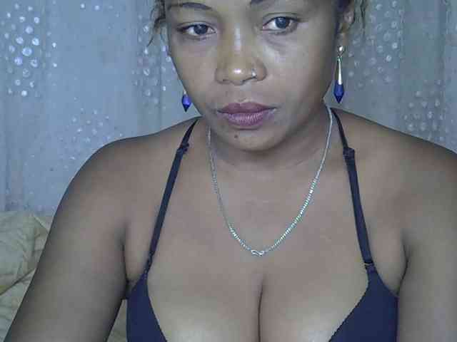Modèle: Sexywife1