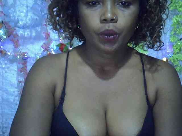 Modèle: Sexywife1