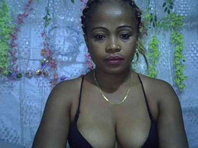 Sexywife1 webcam