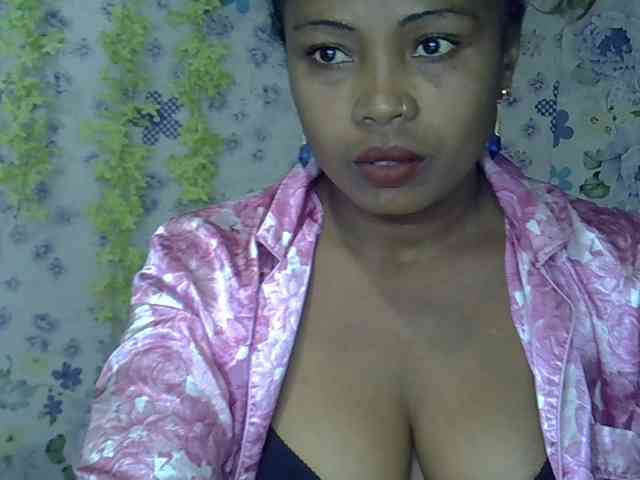 Sexywife1 webcam