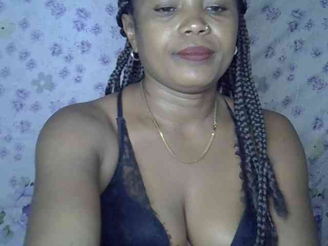 Sexywife1 webcam