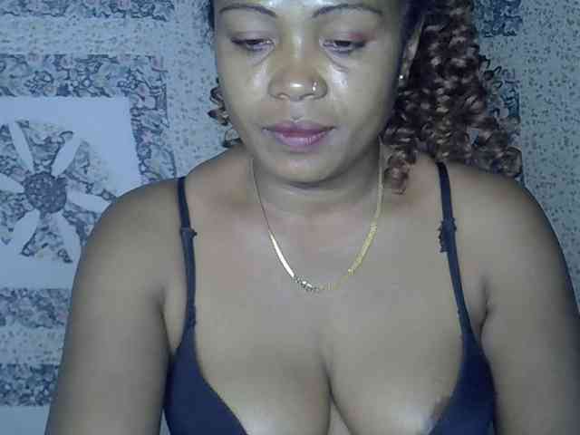 Sexywife1 webcam