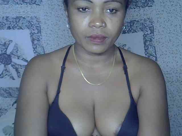 Sexywife1 webcam