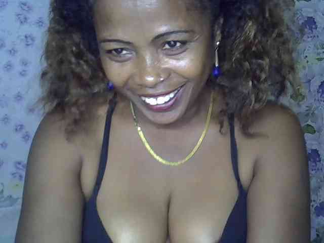 Sexywife1 webcam
