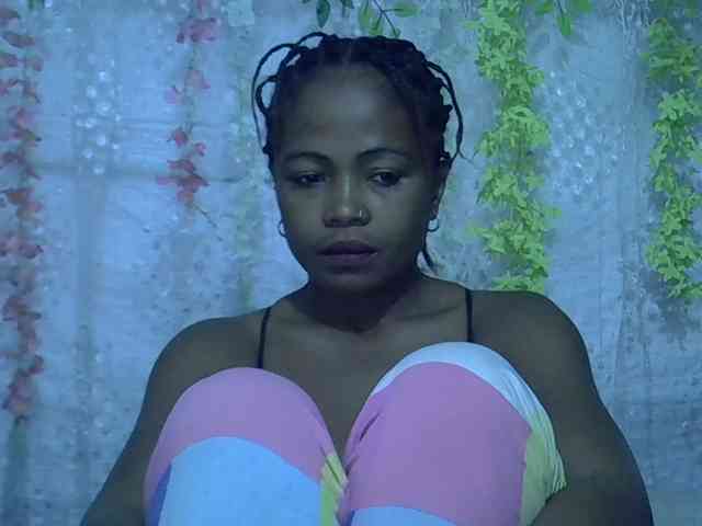 Sexywife1 webcam