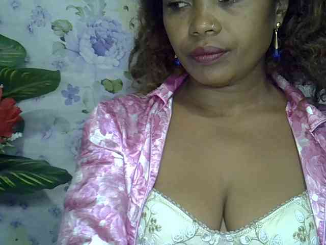 Sexywife1 webcam