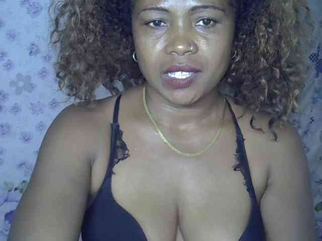 Modèle: Sexywife1