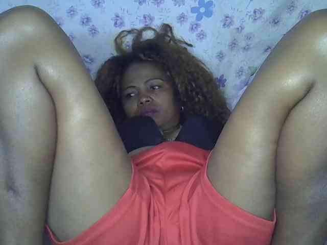 Sexywife1 webcam