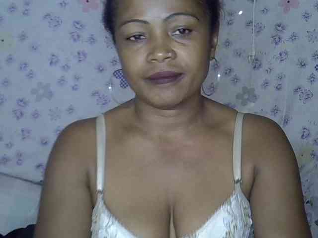 Sexywife1 webcam