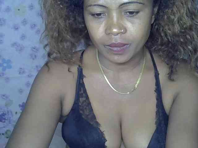 Sexywife1 webcam