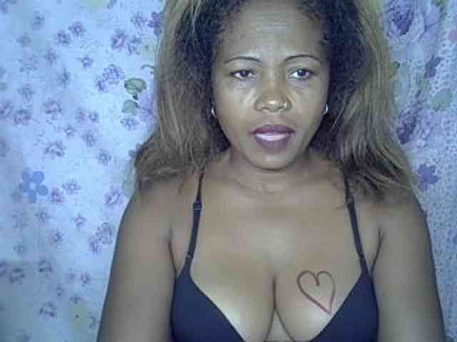 Sexywife1 webcam