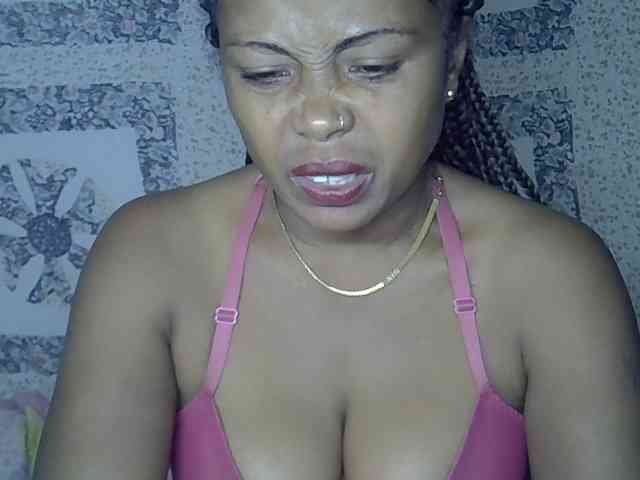 Sexywife1 webcam