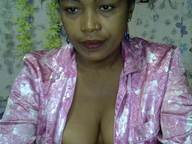 Sexywife1 webcam