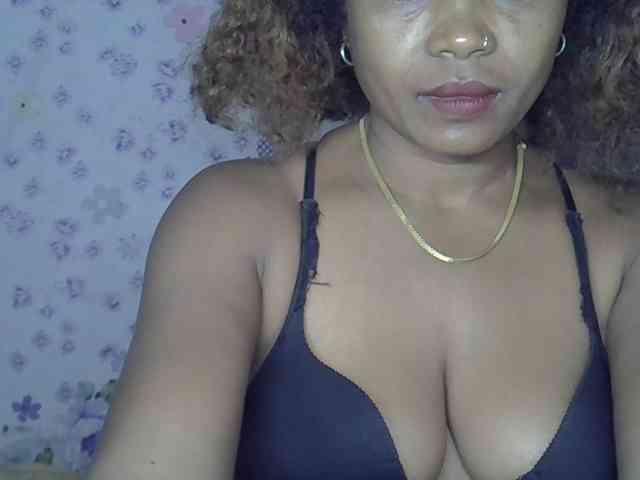 Sexywife1 webcam
