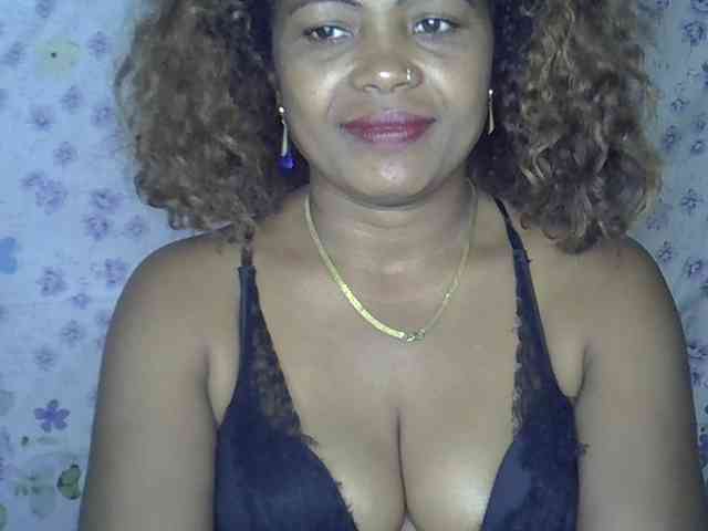 Sexywife1 webcam