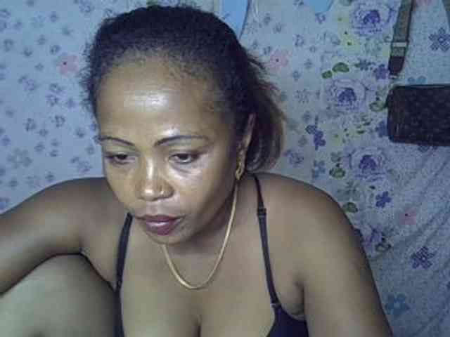Sexywife1 webcam