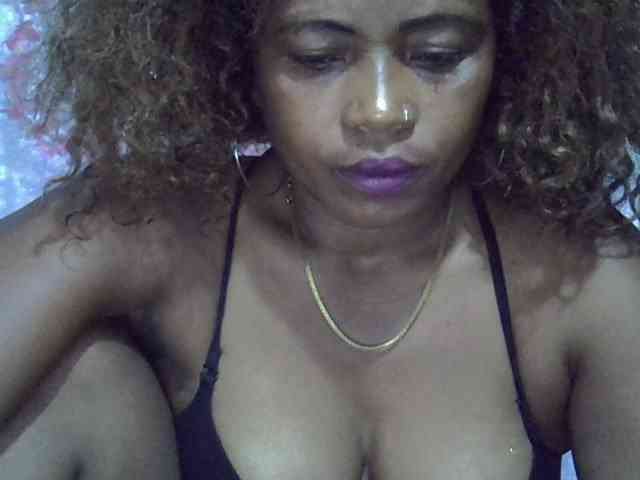 Sexywife1 webcam