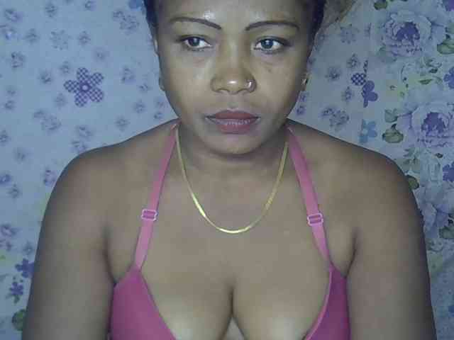 Sexywife1 webcam