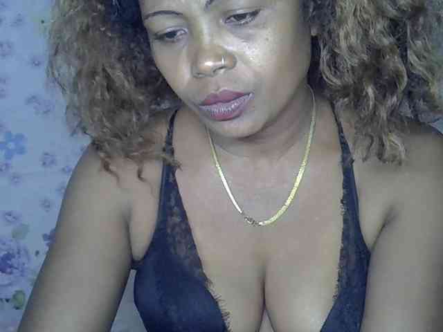 Sexywife1 webcam