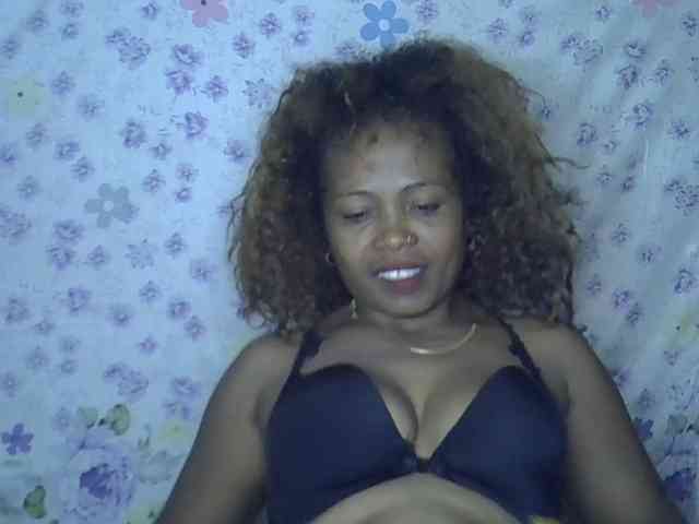Sexywife1 webcam