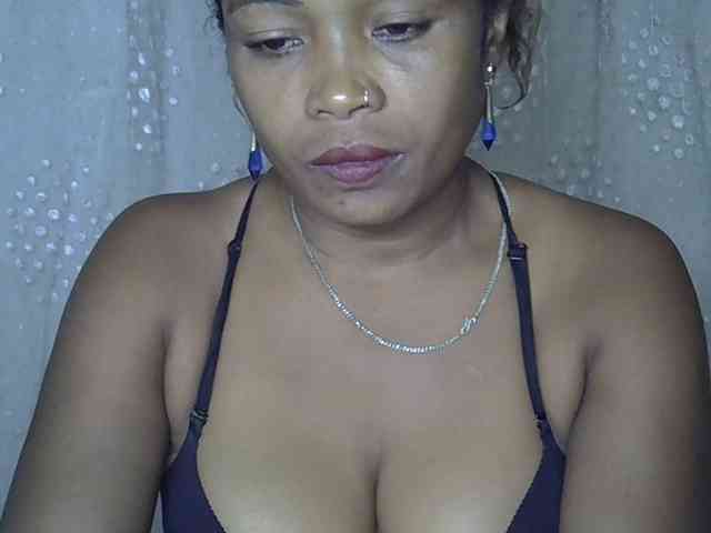 Sexywife1 webcam