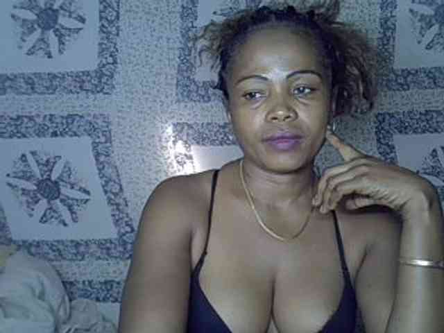 Sexywife1 webcam