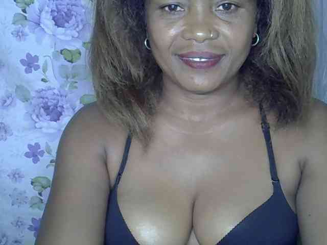 Sexywife1 webcam
