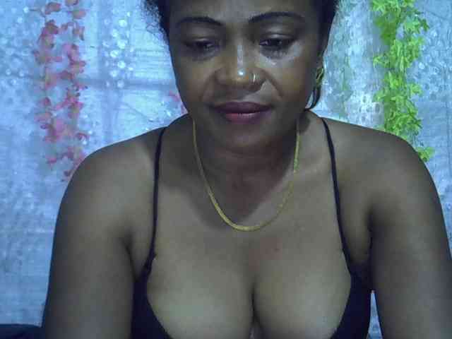Sexywife1 webcam