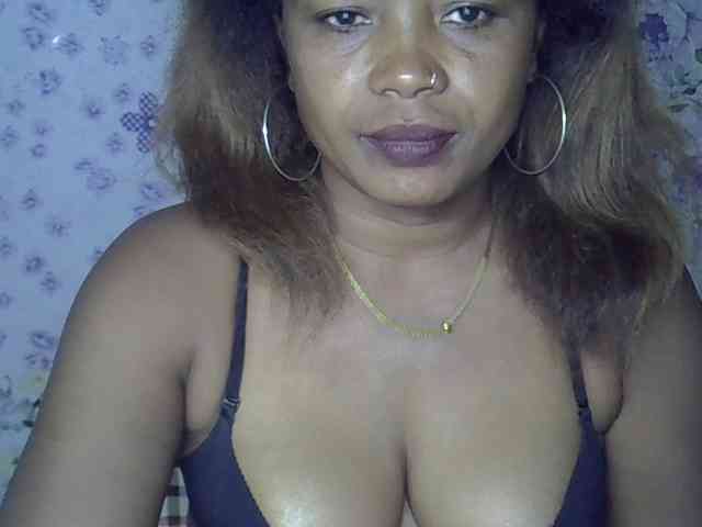 Sexywife1 webcam