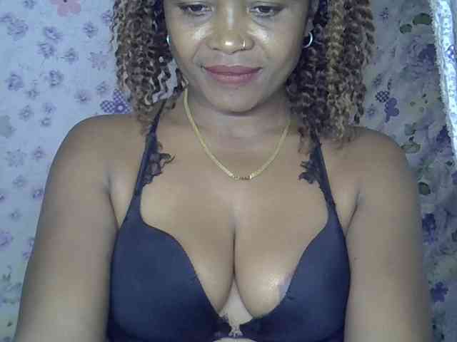 Sexywife1 webcam