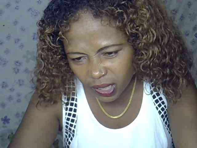 Sexywife1 webcam