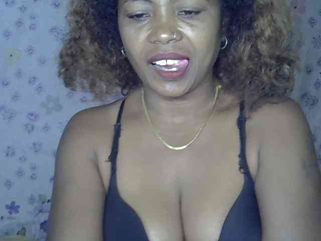 Sexywife1 webcam