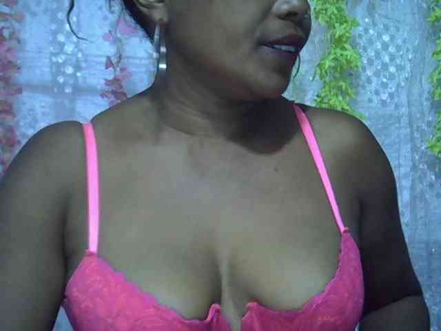 Sexywife1 webcam