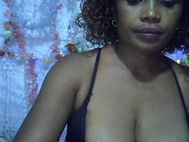 Modèle: Sexywife1