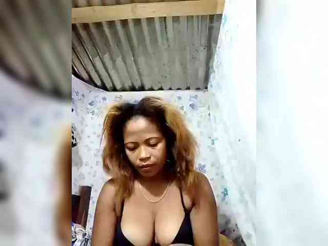 Sexywife1 webcam