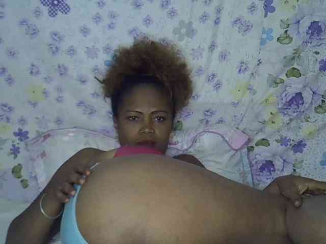 Sexywife1 webcam