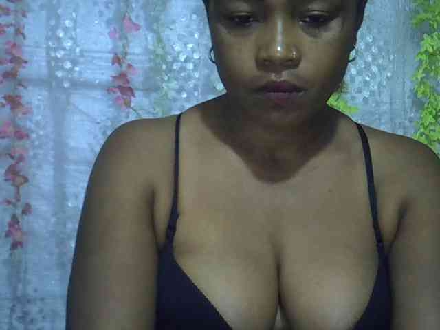 Sexywife1 webcam