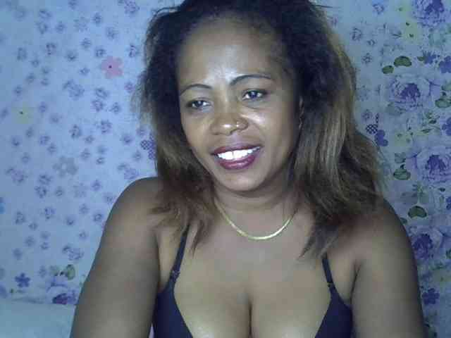 Sexywife1 webcam