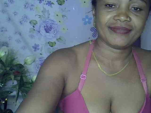 Sexywife1 webcam
