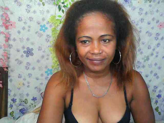 Sexywife1 webcam