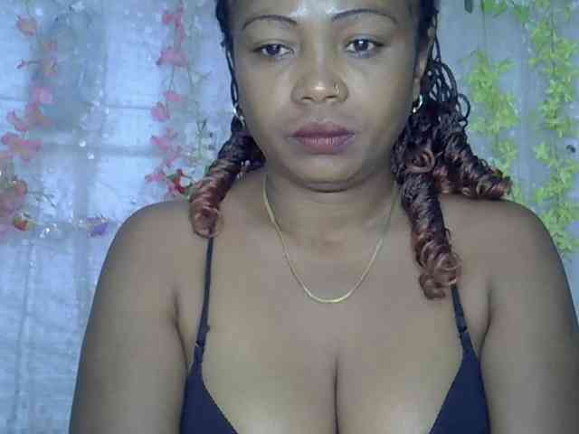 Sexywife1 webcam