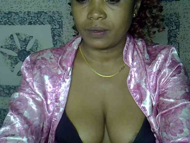 Sexywife1 webcam