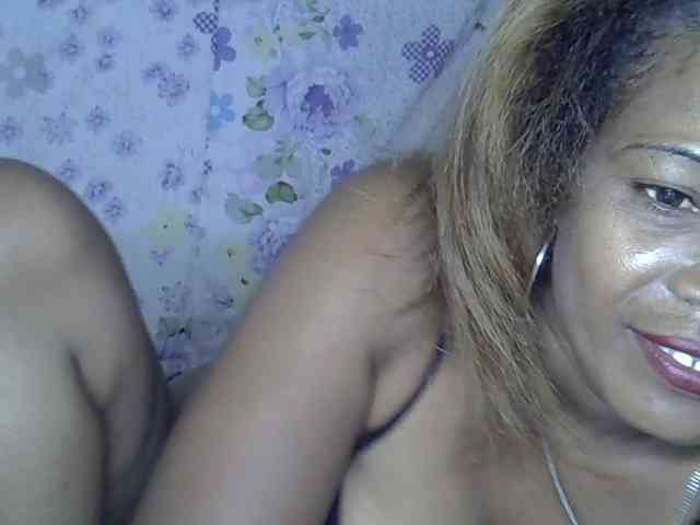 Sexywife1 webcam