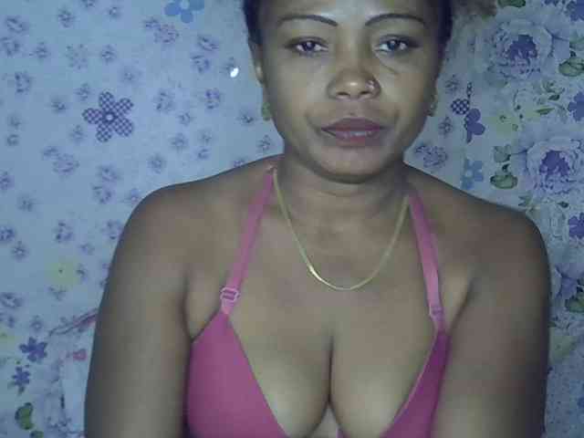 Sexywife1 webcam