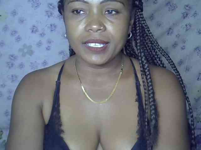 Sexywife1 webcam