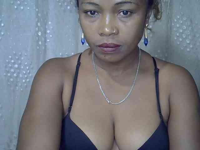 Sexywife1 webcam