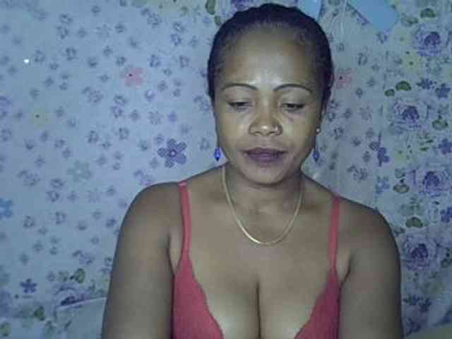 Sexywife1 webcam